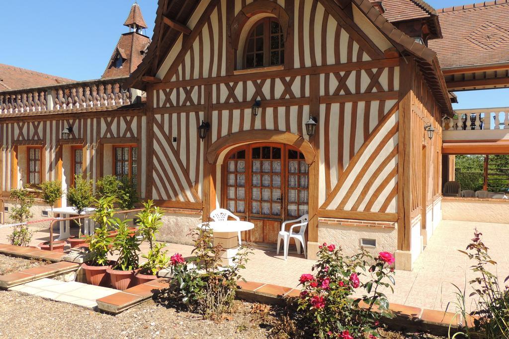 Le Manoir De Goliath Apartment Toutainville Exterior photo